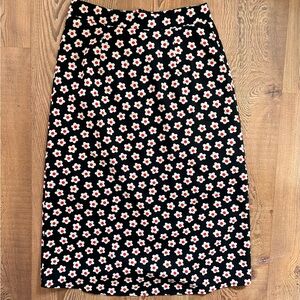 Commense Skirt! Similar to reformation!